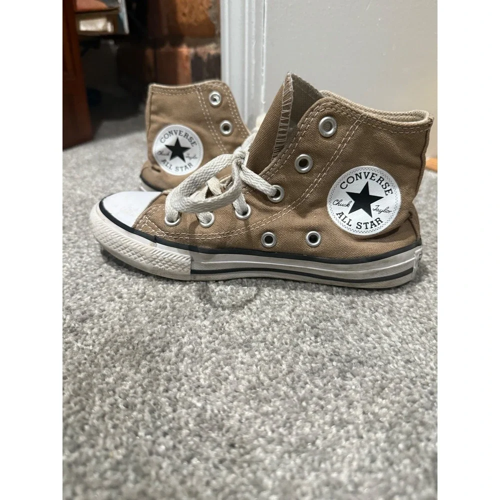 Converse Chuck Taylor All Star High Top Tan Khaki Canvas Youth Shoes Size 12